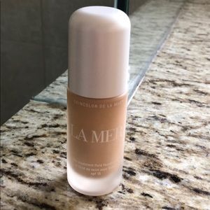 LA MER Foundation 01 Creme